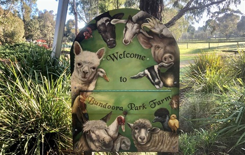 Bundoora Park Farm Entry Sign