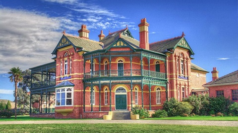 Bundoora Homestead Art Centre