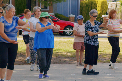 Qigong-outdoors.png
