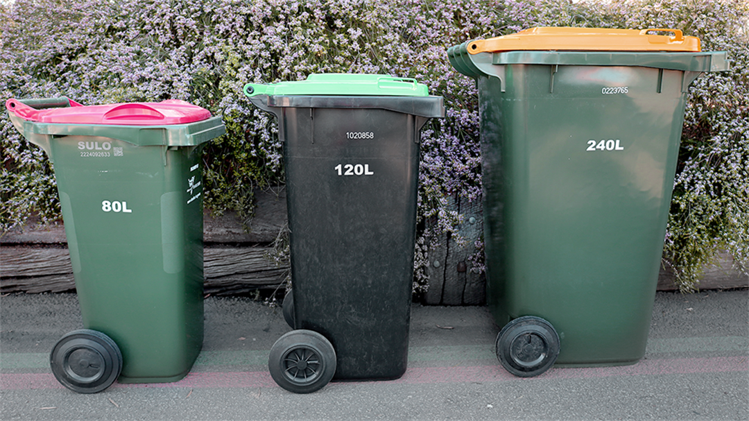 Bins and waste collection City of Darebin