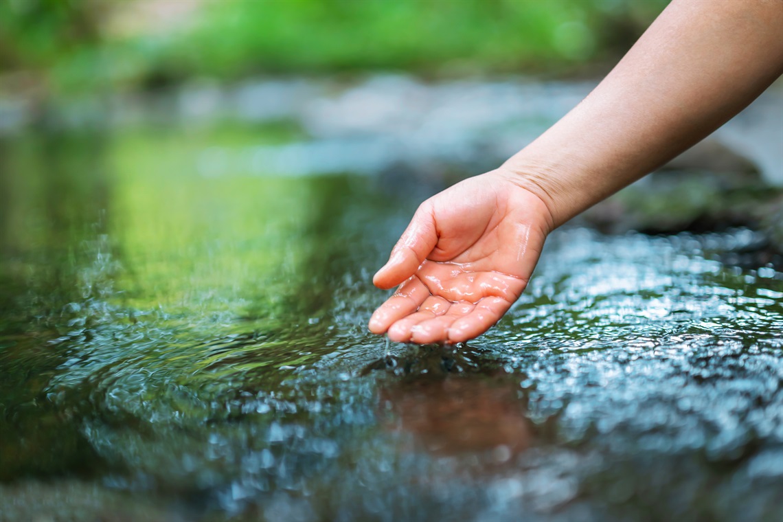 IC - Sep School Hols - Wurundjeri Storytime - hand over water.jpg